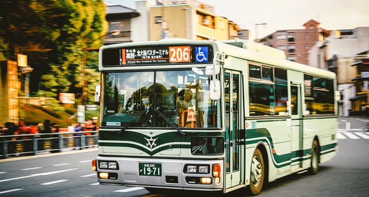 kyoto tourist bus