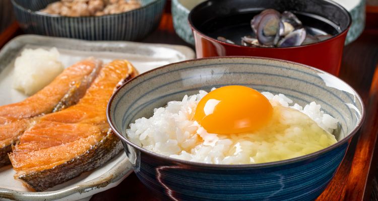 为什么日本人爱吃生鸡蛋 生鸡蛋拌饭 安全吗 Tsunagu Japan