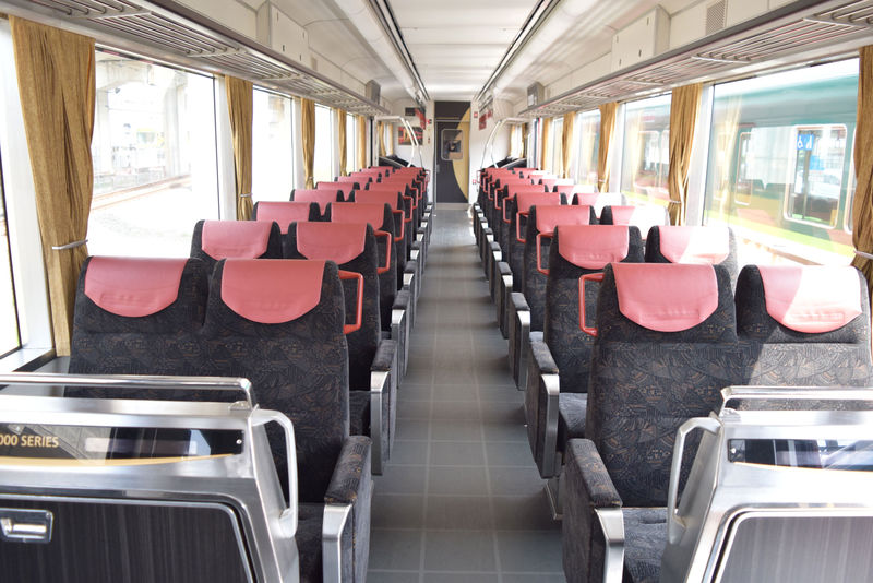 Keihan train2 0625