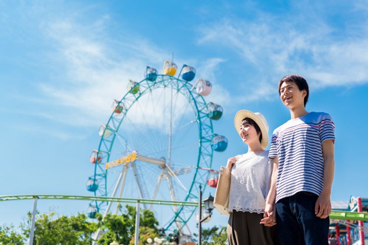 Weekend date a Japanese theme park