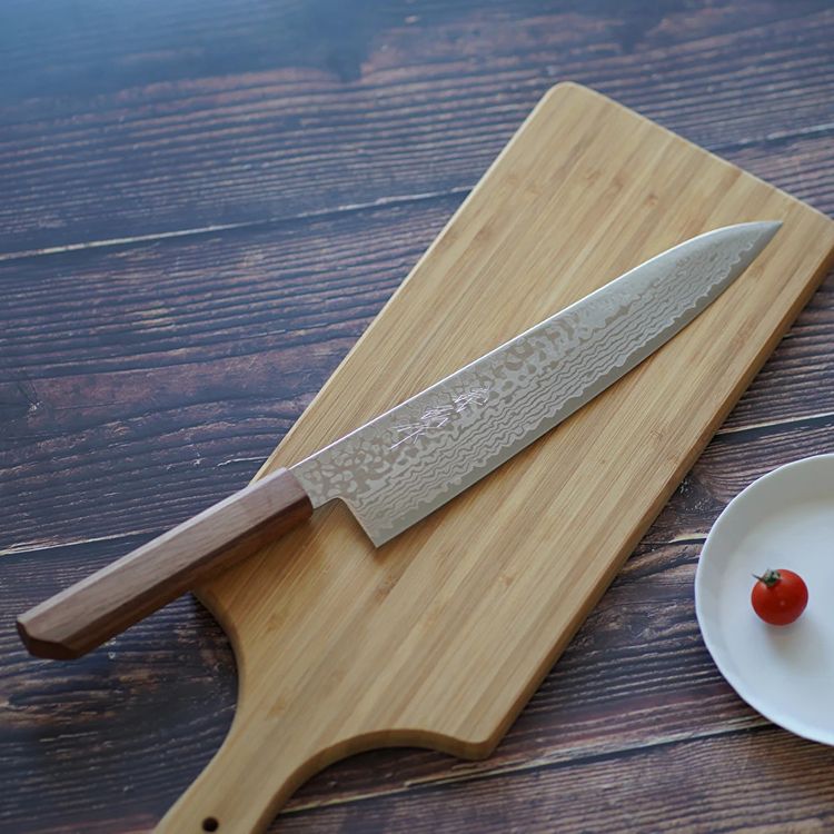 The Epitome of Japanese Knives! Yamawaki Cutlery: Leading the World of  ｜Made in Japan products BECOS