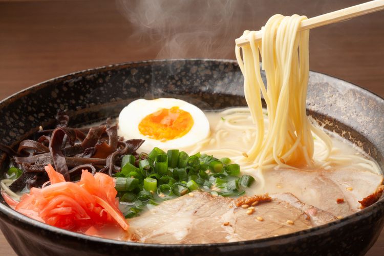 a bowl of hakata tonkotsu ramen