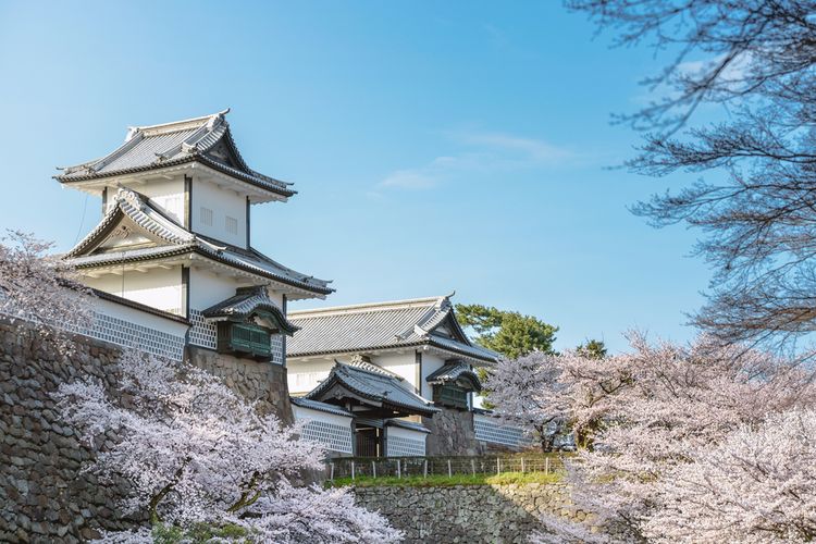 lâu đài Kanazawa