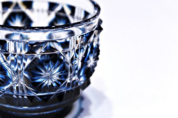 A Guide to the Traditional Japanese Craft: Edo-Kiriko Glass ｜Made in Japan  products BECOS