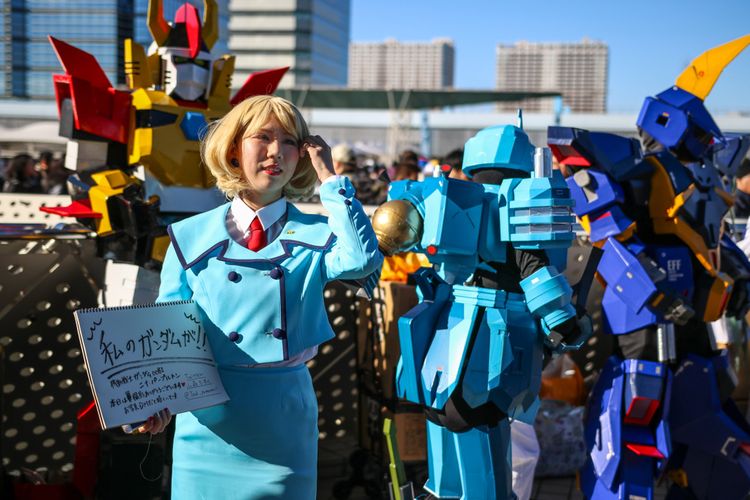 Cosplayers at Comiket